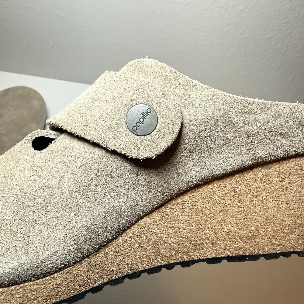 Papillio by Birkenstock Fanny Wedge Clog In Warm Sand Suede Size 41 US 10 - Picture 6 of 16